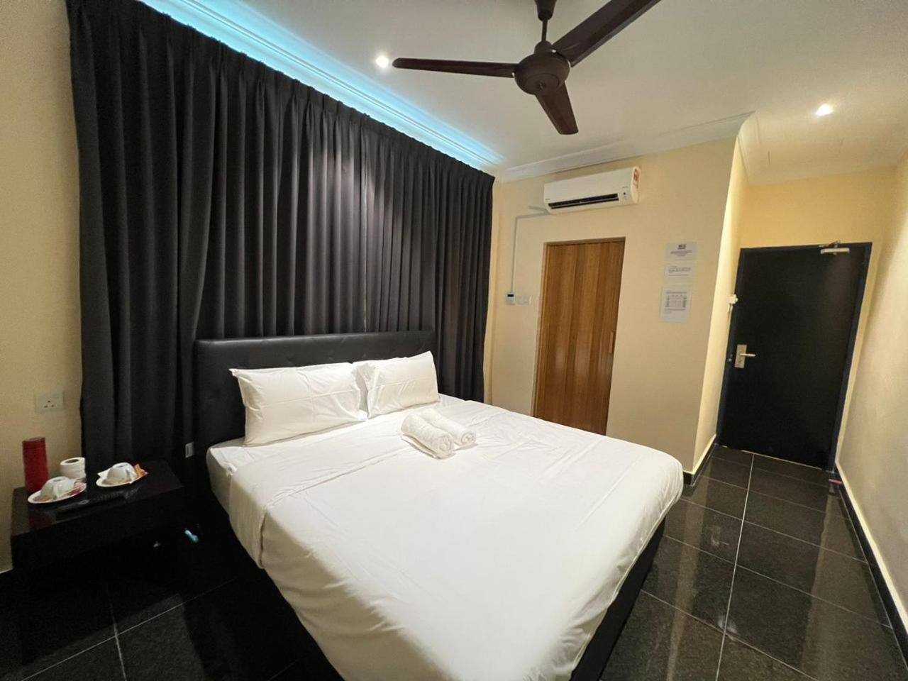 I Go Inn Bandar Saujana Putra Екстер'єр фото